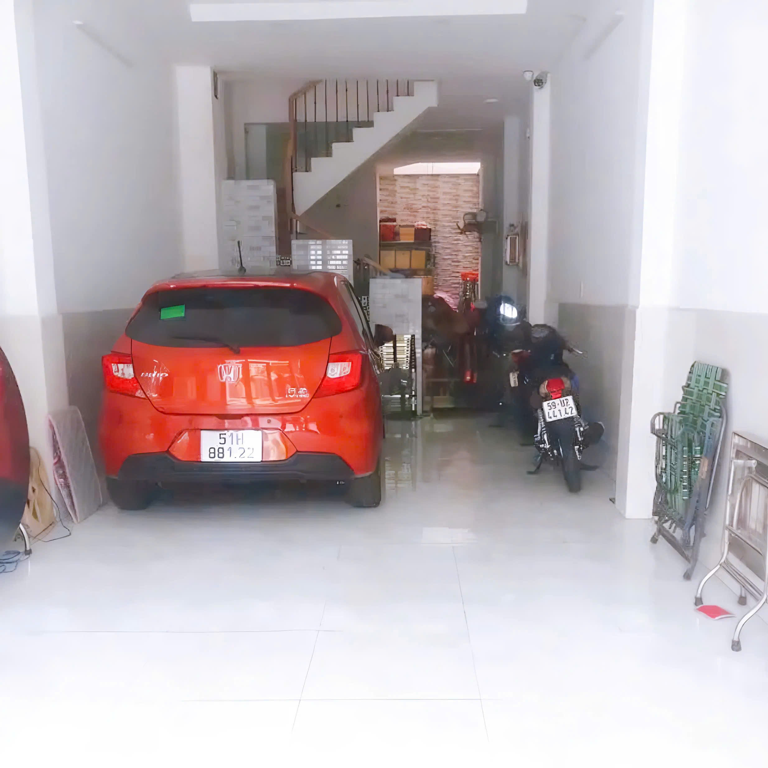Bán nhà 4 tầng Mặt tiền Ni Sư Huỳnh Liên, QUẬN TÂN BÌNH, Sổ vuông 4 x 17 m, Giá 16 tỷ - Ảnh chính